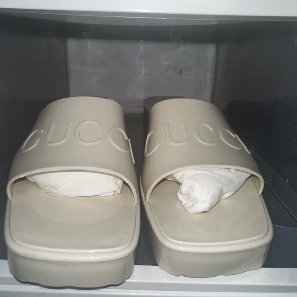 Gucci jelly sandal heels - Picture 2 of 3